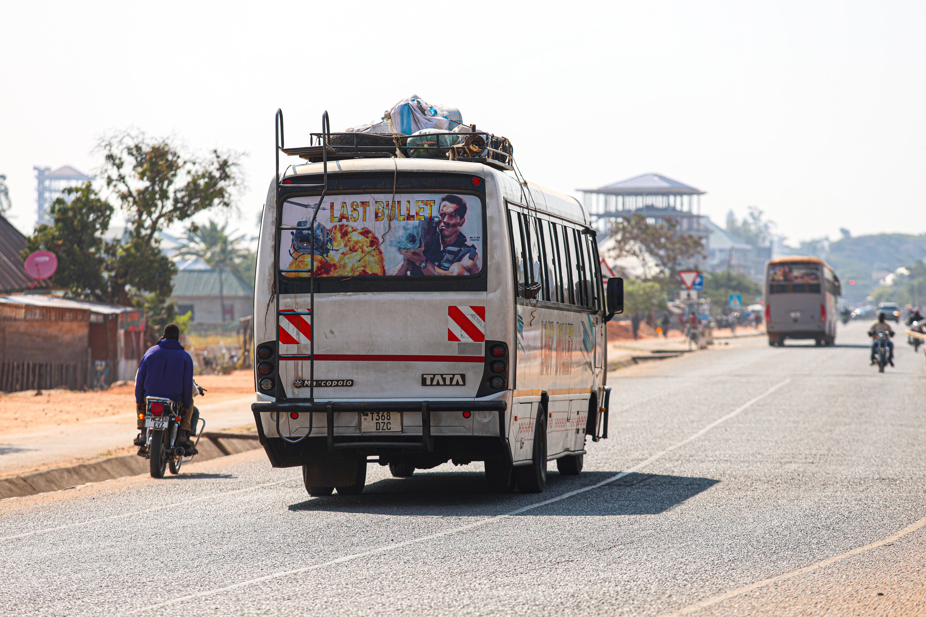 LAST BULLET bus amenities